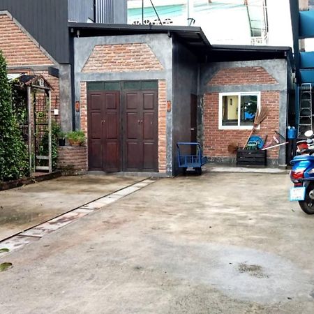Baan Mae Khian Riverside Homestay Phra Nakhon Si Ayutthaya Buitenkant foto
