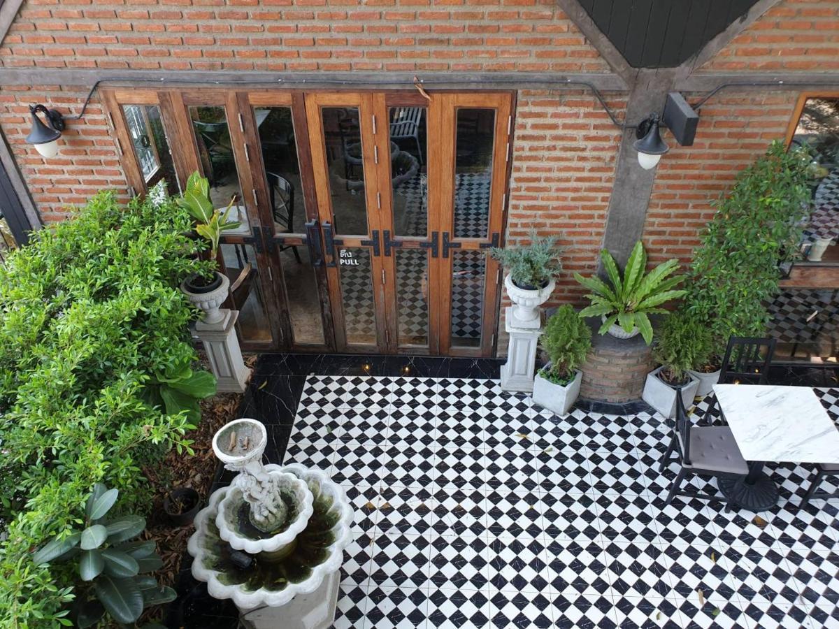 Baan Mae Khian Riverside Homestay Phra Nakhon Si Ayutthaya Buitenkant foto