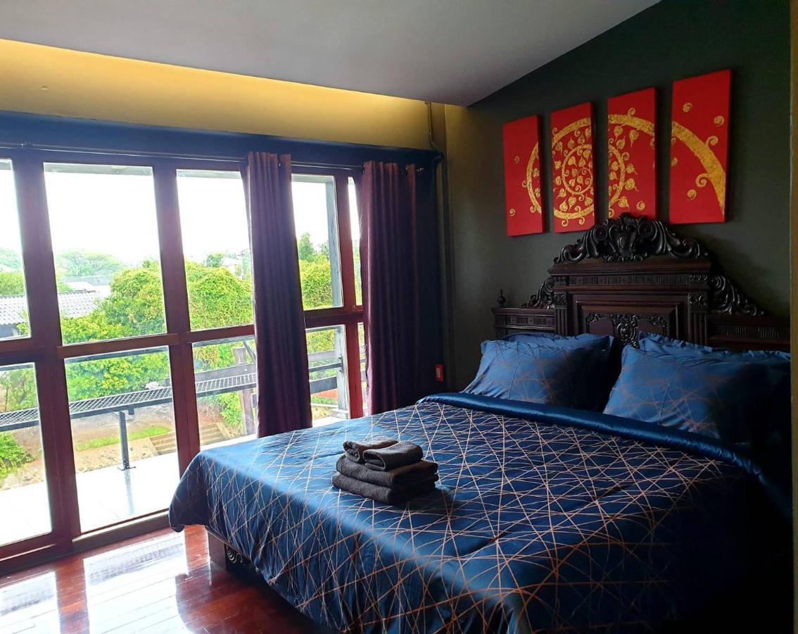 Baan Mae Khian Riverside Homestay Phra Nakhon Si Ayutthaya Buitenkant foto