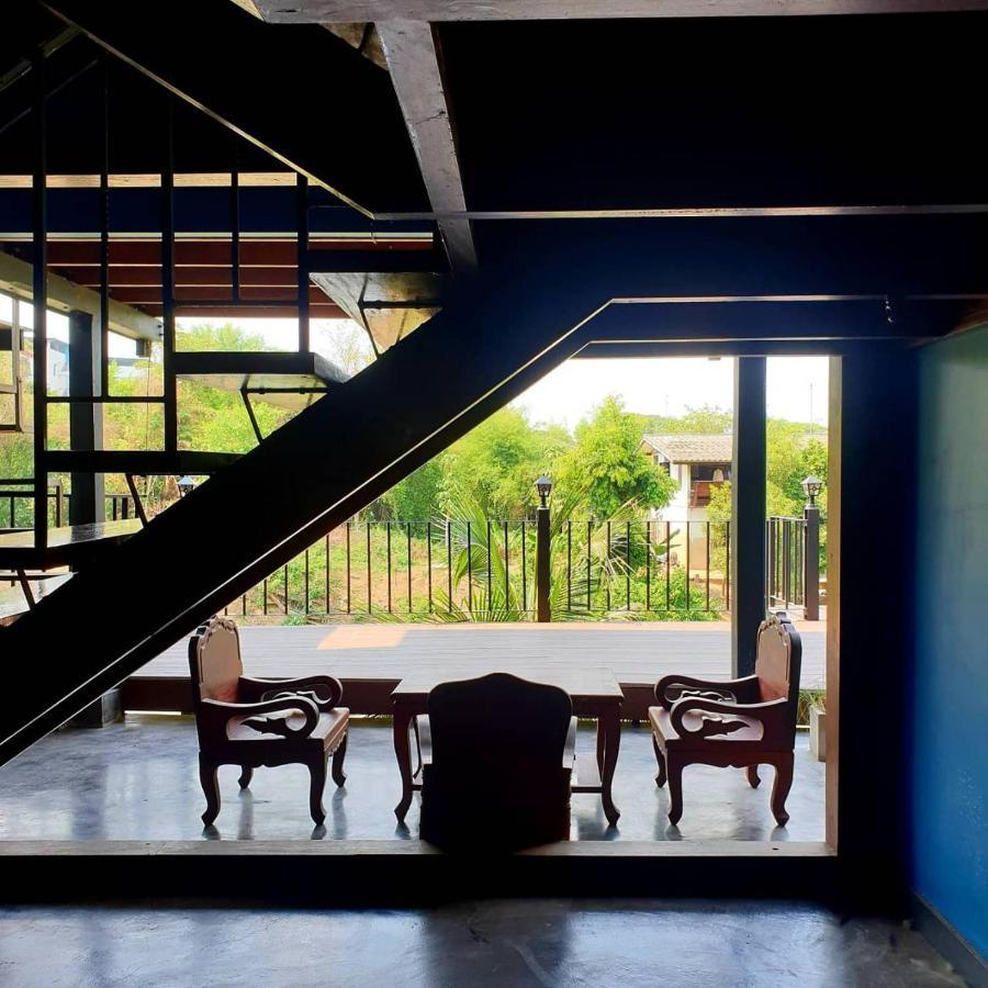 Baan Mae Khian Riverside Homestay Phra Nakhon Si Ayutthaya Buitenkant foto