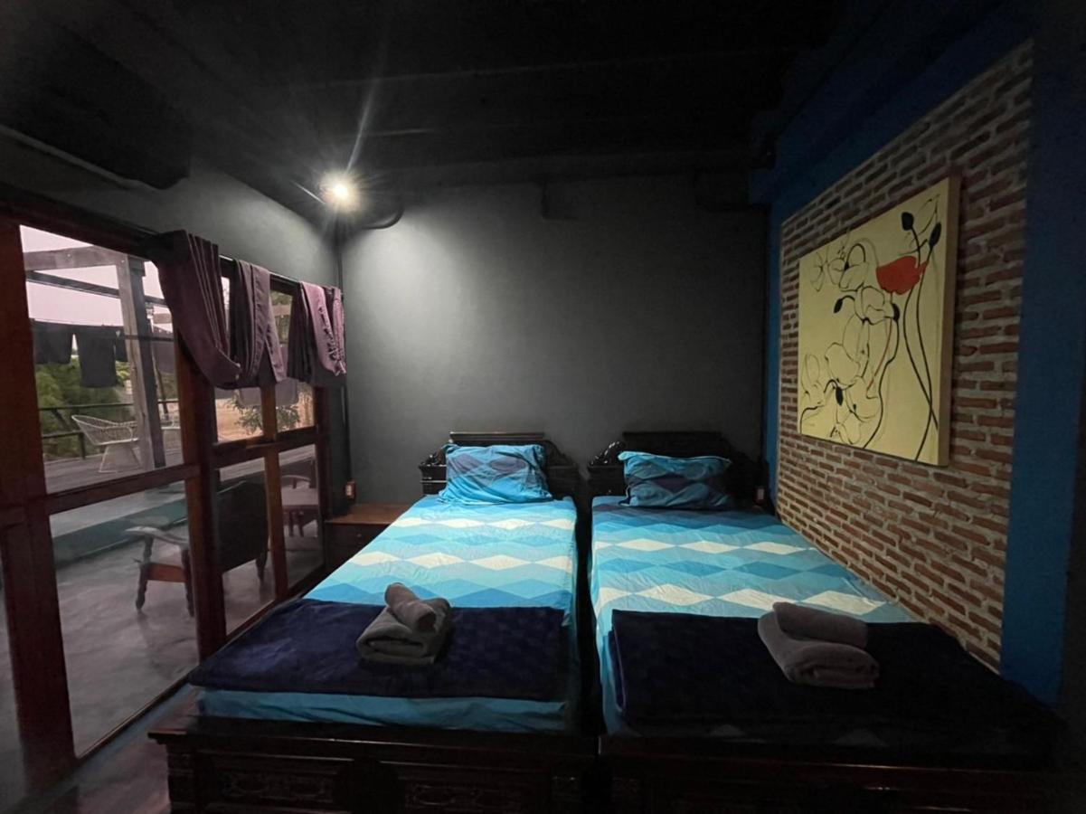 Baan Mae Khian Riverside Homestay Phra Nakhon Si Ayutthaya Buitenkant foto