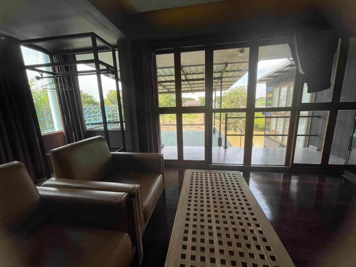 Baan Mae Khian Riverside Homestay Phra Nakhon Si Ayutthaya Buitenkant foto