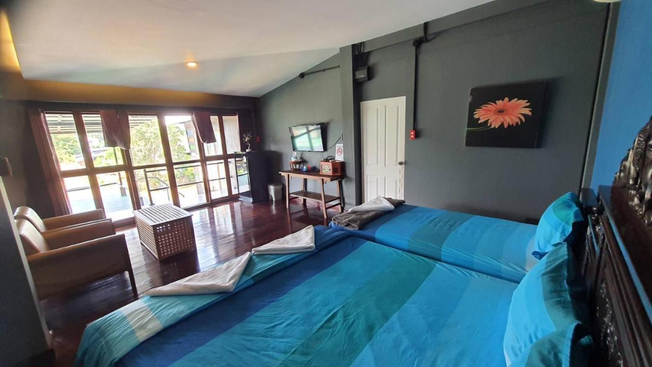 Baan Mae Khian Riverside Homestay Phra Nakhon Si Ayutthaya Buitenkant foto