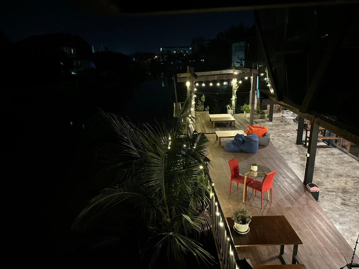 Baan Mae Khian Riverside Homestay Phra Nakhon Si Ayutthaya Buitenkant foto