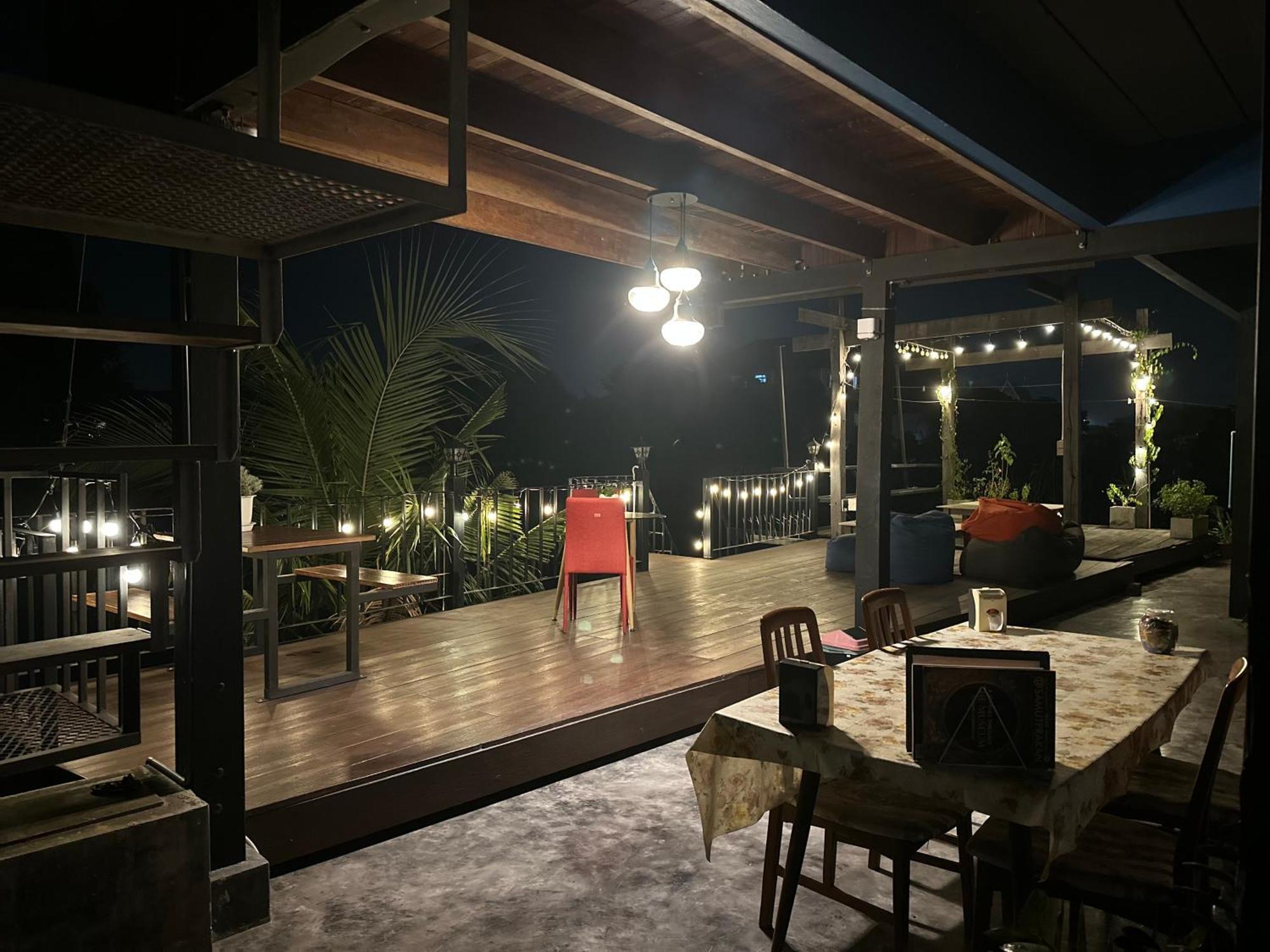 Baan Mae Khian Riverside Homestay Phra Nakhon Si Ayutthaya Buitenkant foto